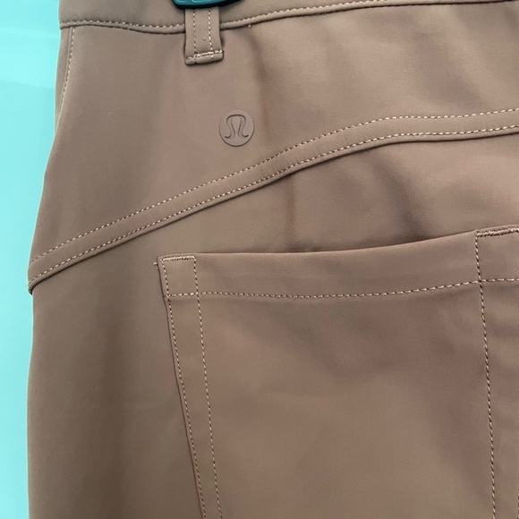 Lululemon City Sleek Slim-Fit 5 Pocket High-Rise Pant
Ancient Copper  size 29 - Picture 9 of 11